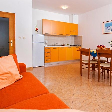 Apartments Bella B Ровінь Екстер'єр фото